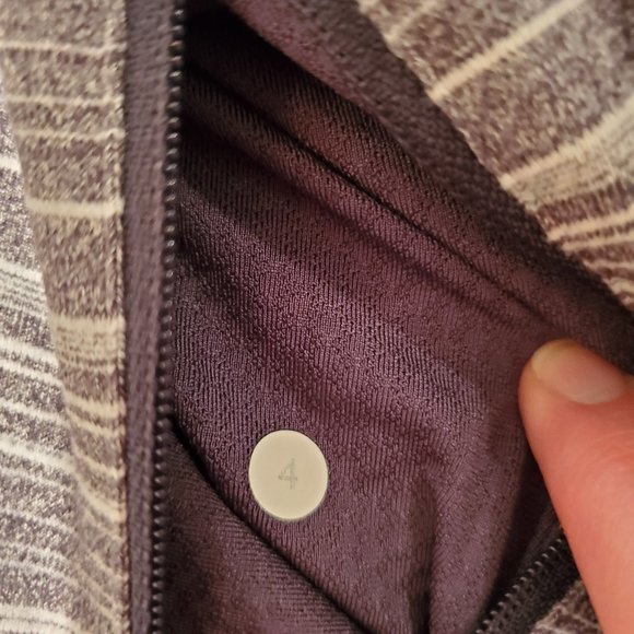 Lululemon Stride Jacket Coal Stripe 4 - Picture 3 of 7